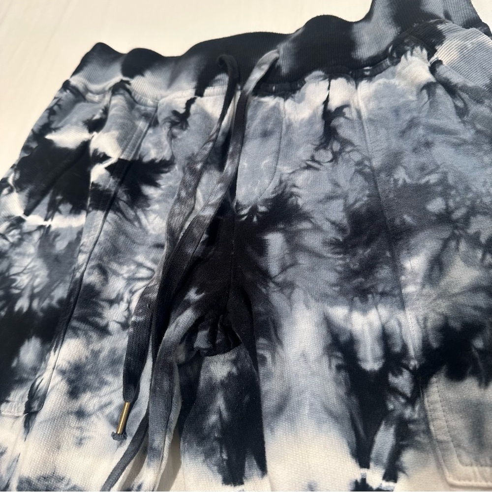 Young Fabulous & Broke Black and White Tie-Dye Jogger Sweats